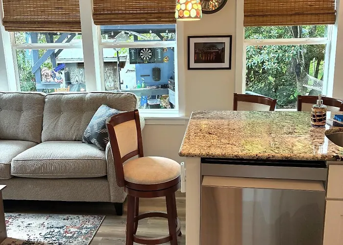 River Run Cottage Modern 2Br Waterfront Retreat In Linville Land Harbor