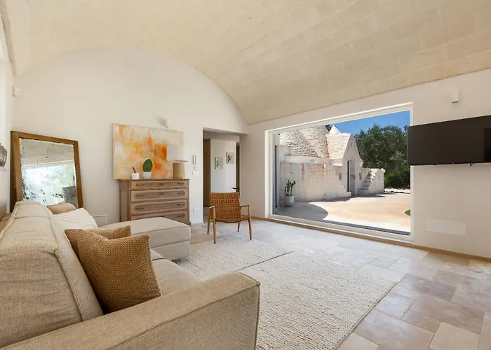 Trullo Gritti by Perle di Puglia