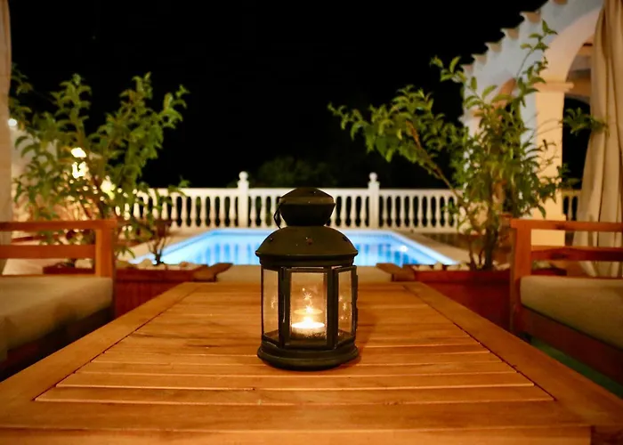 Villa Larimar 4B Sea Views Jacuzzi Sauna & Saline Pool