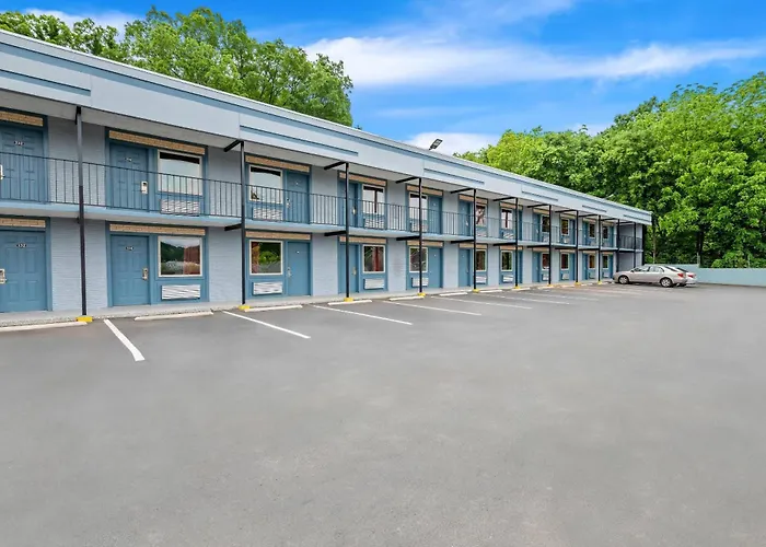 Econo Lodge Charlotte Airport Area