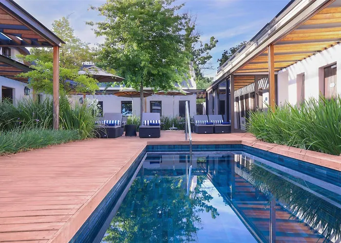 Hotel nahe College: Southern Sun de Wagen