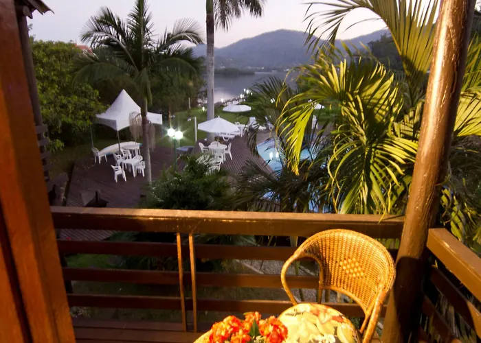 Chales Saint Germain