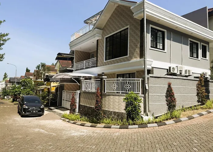 Eton Asia Villas-Kota Bunga