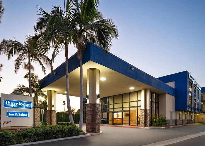 Travelodge Inn & Suites By Wyndham Anaheim On Disneyland Dr