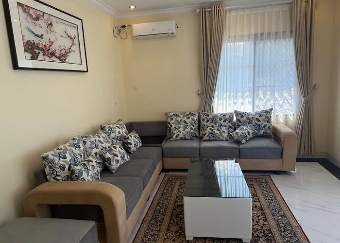 Eton Asia Villas-Kota Bunga