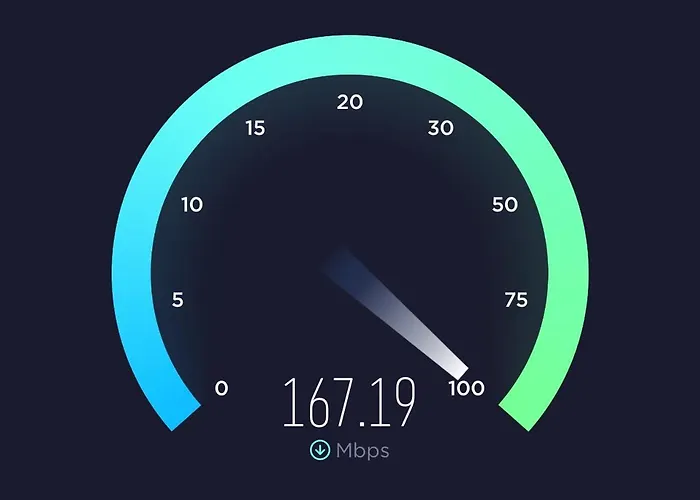 Ocean View Balcony Steps From Restaurants, Peacock Park & Marina