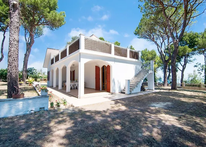 Enchanting Coastal With Views