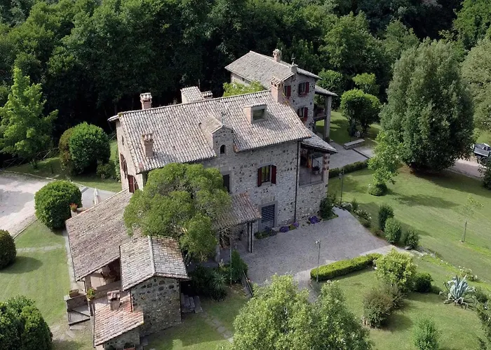 Borgo La Ferriera - Celleno Viterbo con Piscina