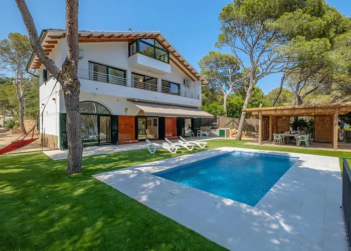 Chalet: Villa Can Reig Tamariu, Next To The Beach