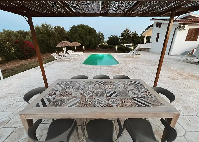 Villa Stefano - avec piscine privée à Trapani