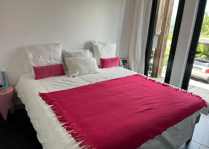 Latitude Vue Unique