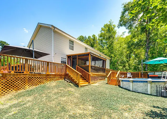 4 Mi To Fsu: Family Home W/ Pool & Yard 75-Inch Tv
