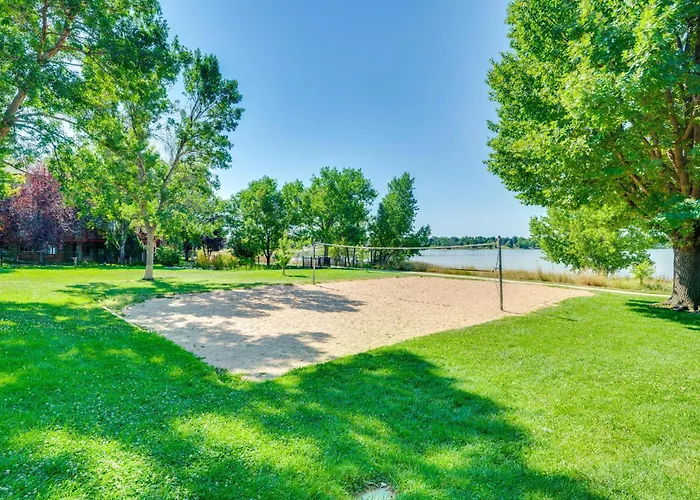 Pet-Friendly Longmont Home W/ Mcintosh Lake Access