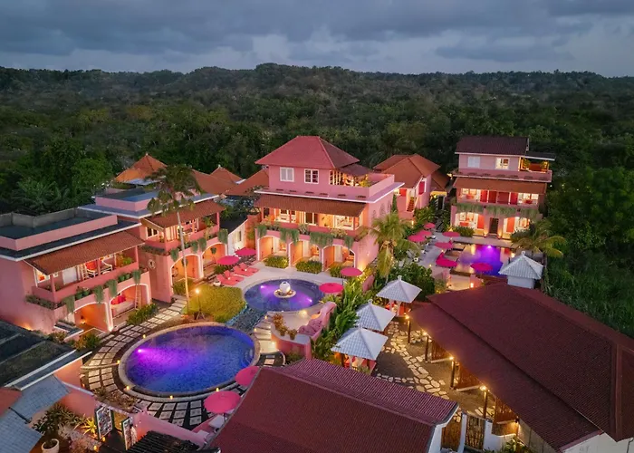 Pinkcoco Uluwatu - Constant Surprises & For Cool Adults Only