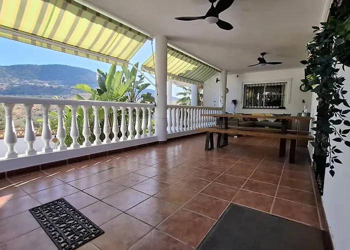 Villa Mondriana