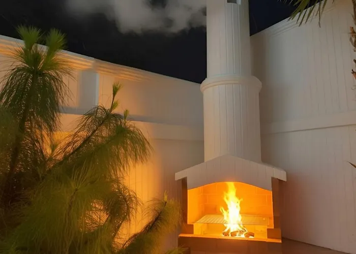 Starland Luxury Pool Villa Pattaya Walking Street