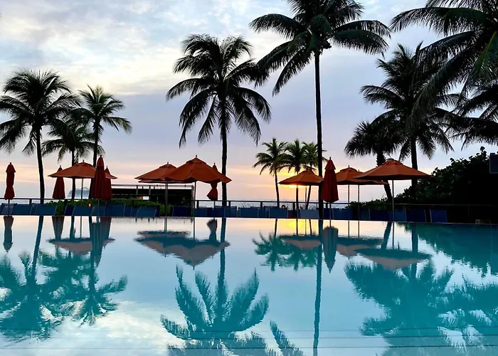 Pet Friendly hotel: B Ocean Resort Fort Lauderdale Beach