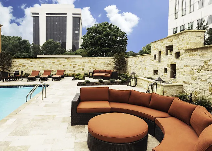 Airport Hotel: Fairfield Inn & Suites By Marriott Charlotte Uptown