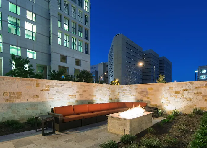 Airport Hotel: Fairfield Inn & Suites By Marriott Charlotte Uptown