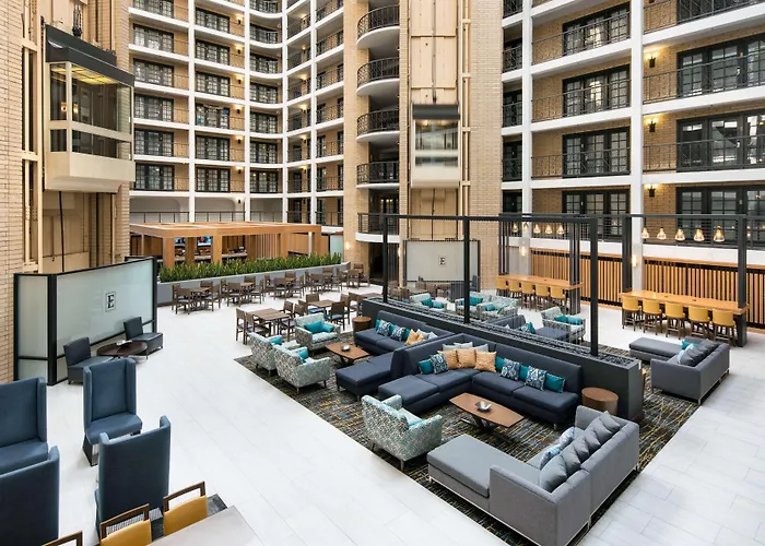 Self catering: Embassy Suites By Hilton Austin Central