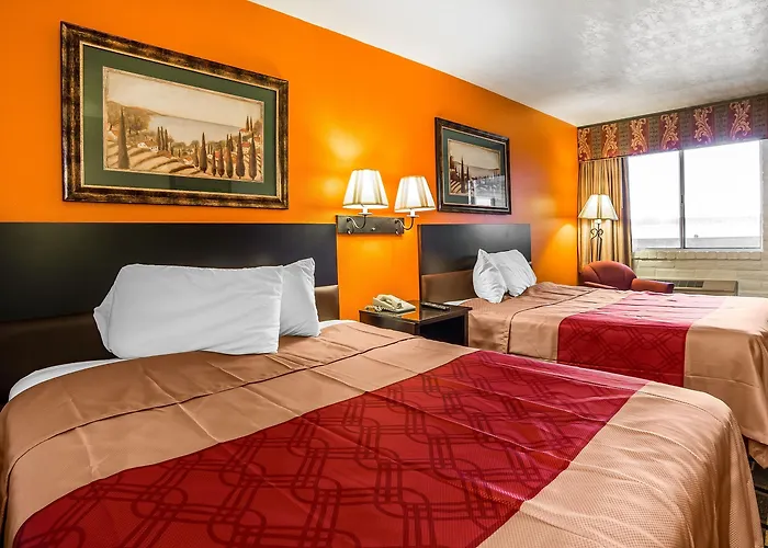 Econo Lodge Downtown