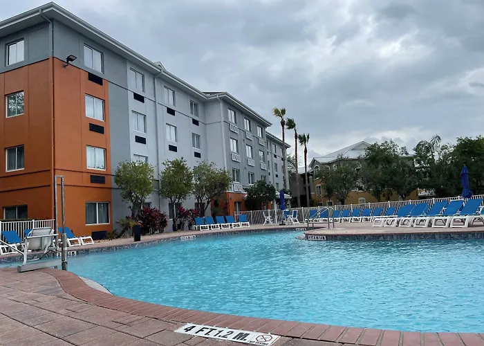 Exploria Express By Exploria Resorts