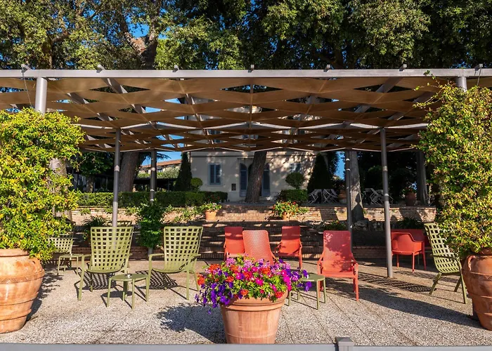 Hotel 4 stelle: Villasanpaolo Resort & Spa