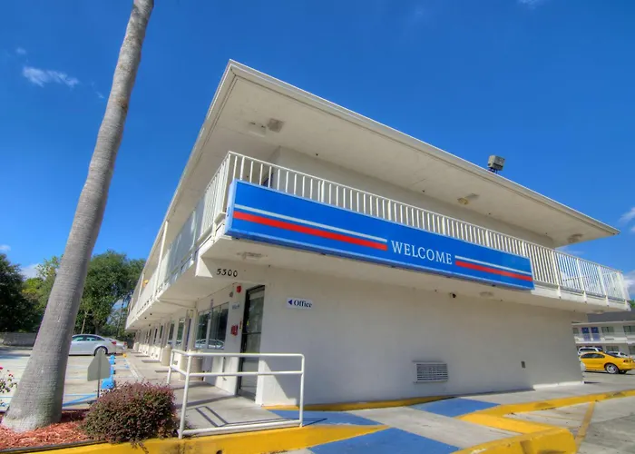 Motel 6-Orlando, FL - Winter Park