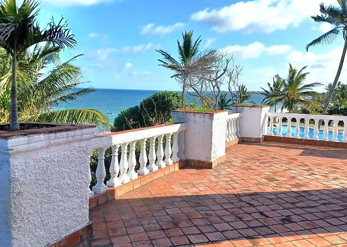 Beachfront Villa, Bofa Rd Kilifi
