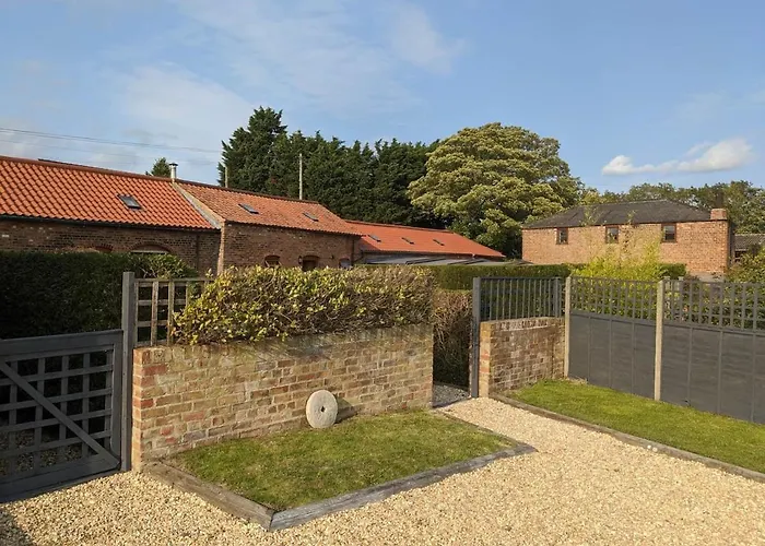 Hare Cottage, Covenham Holiday Cottages