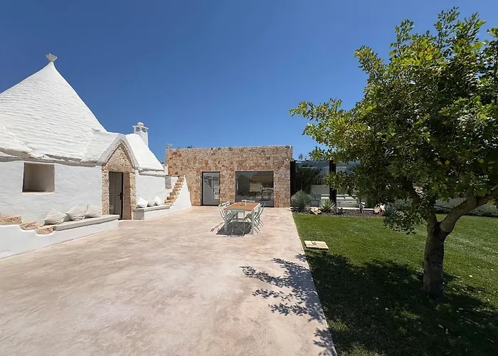 Trullo Nomad glass cube