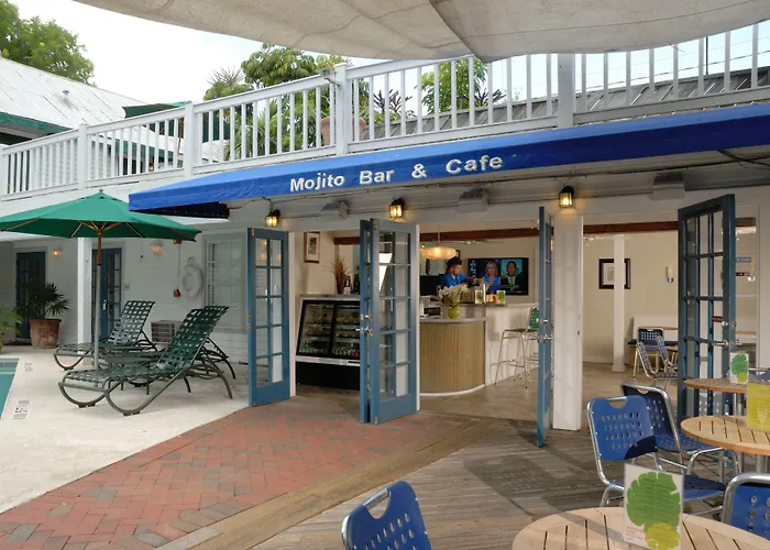 Lighthouse Hotel - Key West Historic Inns