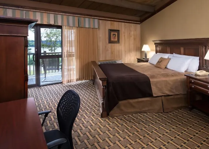 Hueston Woods Lodge And Conference Center