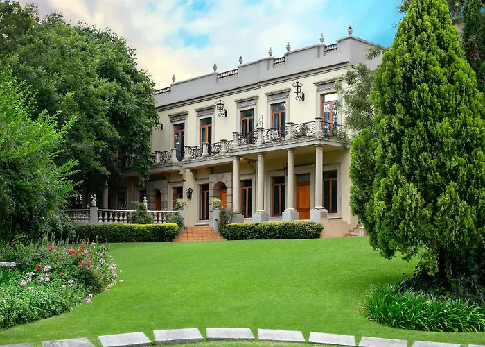 Fairlawns Boutique Hotel & Spa