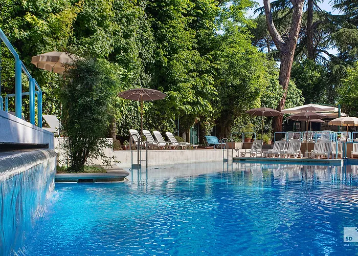 Lodge: Aldrovandi Residence City Suites