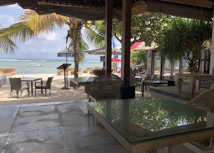 Luxury hotel only: Indiana Kenanga Boutique Hotel & Spa