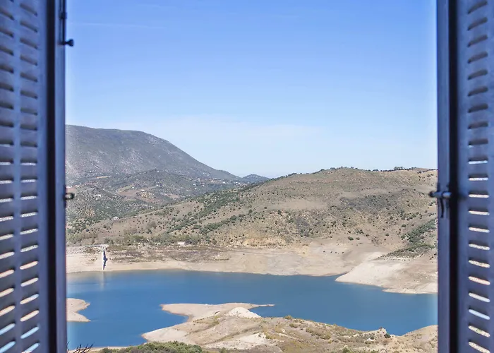 TUGASA Hotel Arco de la Villa