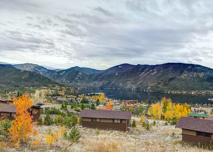 Grand Lake Lodge