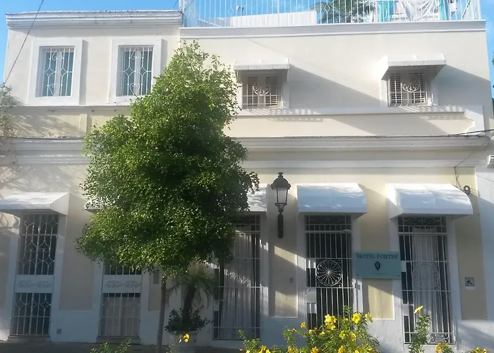 Hotel Portes 9