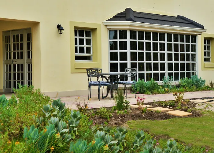 Road Lodge International Airport