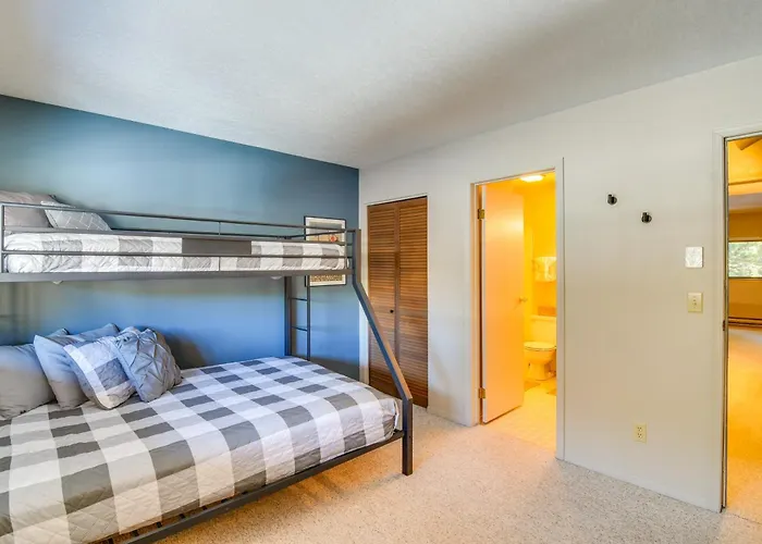 Cozy Winter Park Condo: Bike, Ski, & Hike!