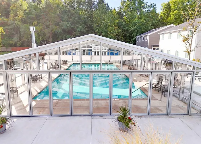 Soha Year Round Heated Indoor Outdoor Pool
