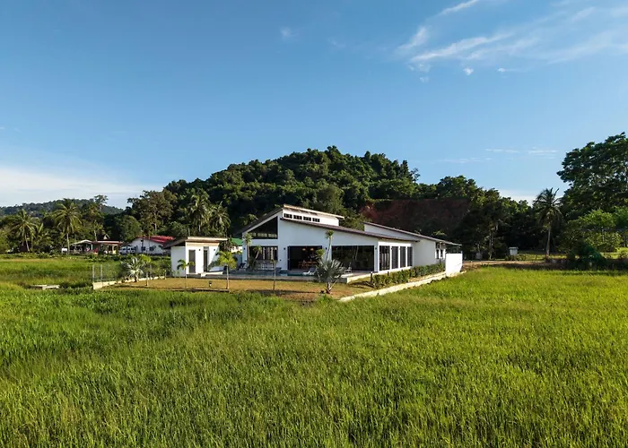 Villa Moo Moo, Pool Villa With Sunset & Paddy Field Views