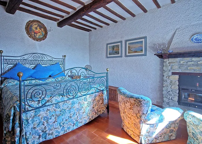 Villa Uccellaia by PosarelliVillas