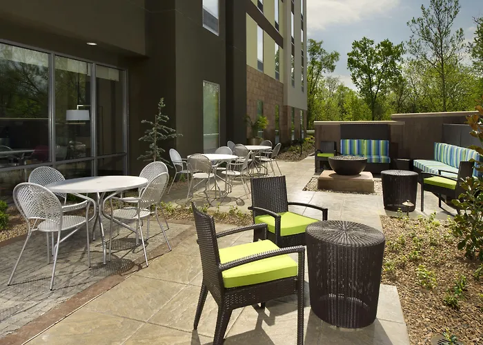 Cheap hotels Hampton Inn Louisville East Hurstbourne