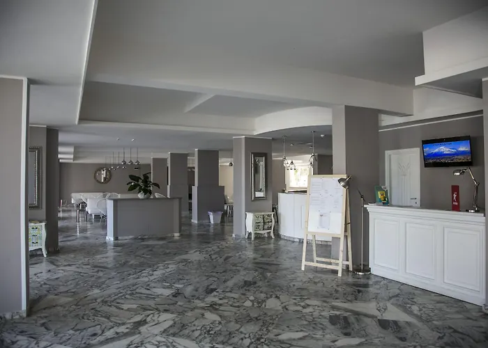 Hotel President Sea Palace