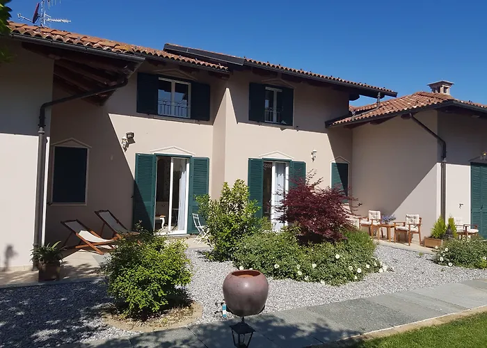 La Rosa Gialla Bio Apartments