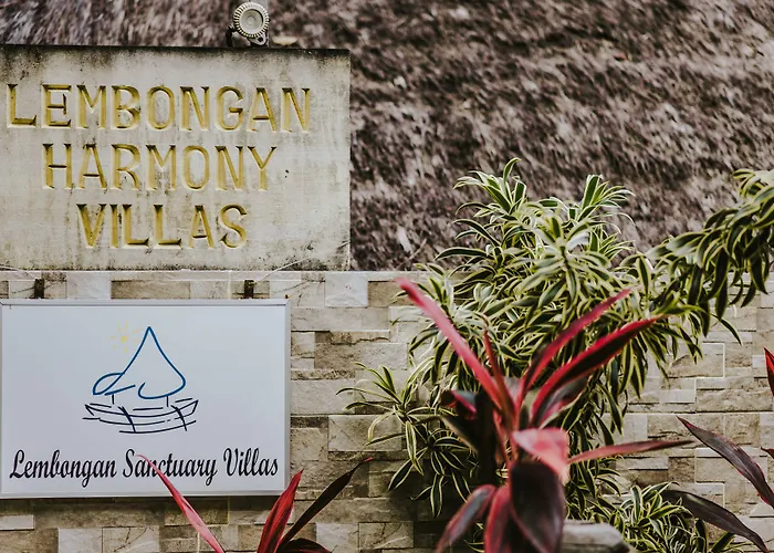 Lembongan Sanctuary s