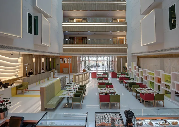 Hotel dichtbij College: Al Khoory Atrium