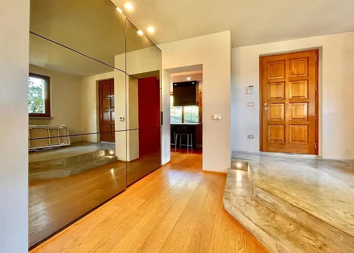 V&E Luxury Villa